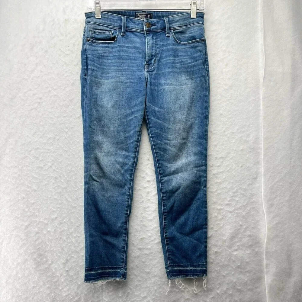 Abercrombie & Fitch Jeans Women's Sz 25 Blue Harper Ankle Cropped Raw Hem Denim - Picture 1 of 12